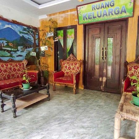 Oyo 90988 Tangkoko Jungle Homestay Rinondoran Eksteriør billede